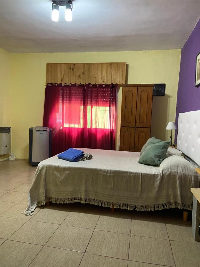 Luis'S House Ezeiza Airport Hotel Monte Grande Bagian luar foto