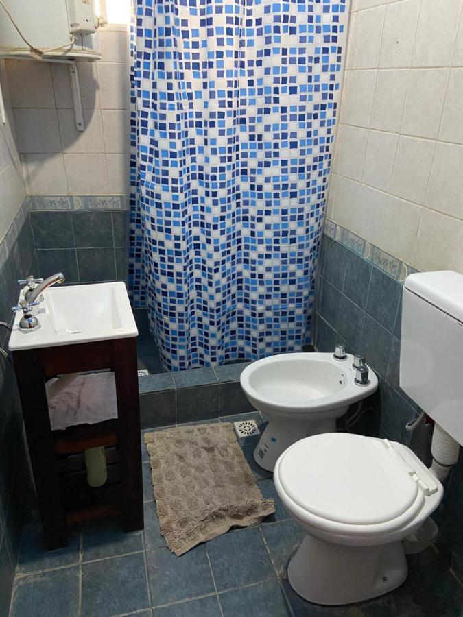 Luis'S House Ezeiza Airport Hotel Monte Grande Bagian luar foto
