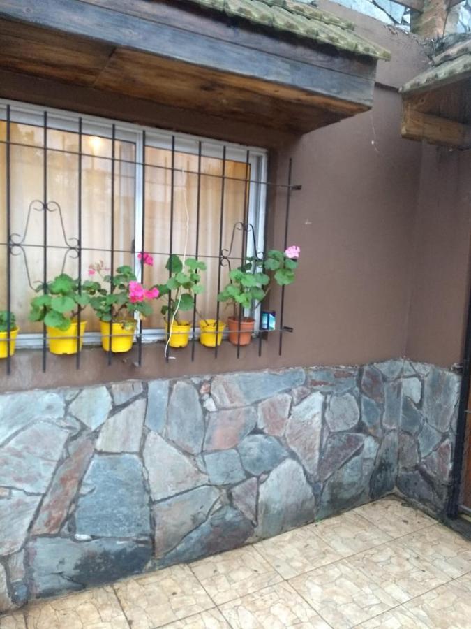 Luis'S House Ezeiza Airport Hotel Monte Grande Bagian luar foto